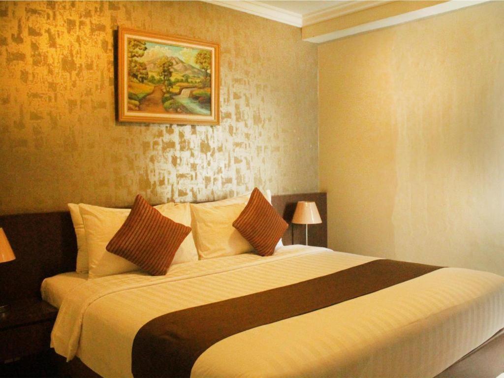 Great Western Hotel & Resort Serpong - Tangerang Esterno foto