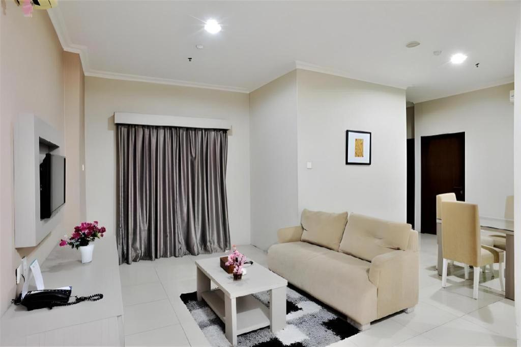 Great Western Hotel & Resort Serpong - Tangerang Esterno foto