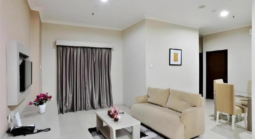 Great Western Hotel & Resort Serpong - Tangerang Esterno foto