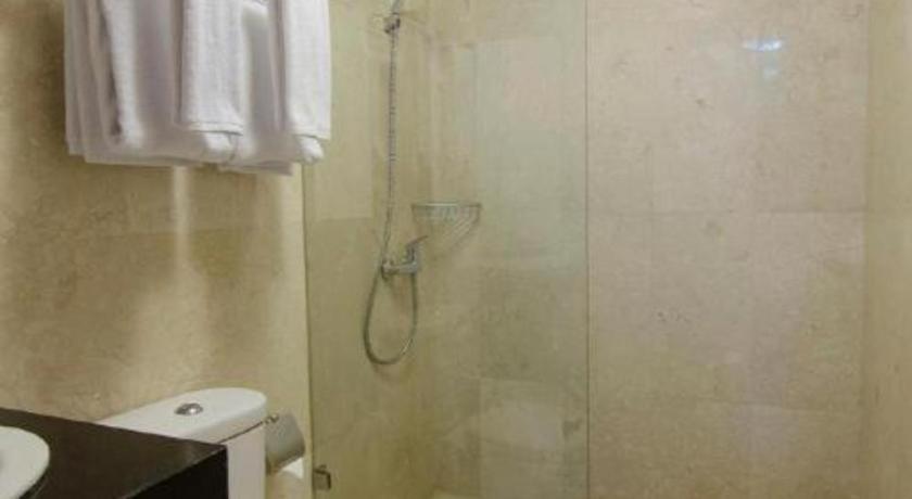 Great Western Hotel & Resort Serpong - Tangerang Esterno foto