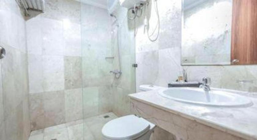 Great Western Hotel & Resort Serpong - Tangerang Esterno foto